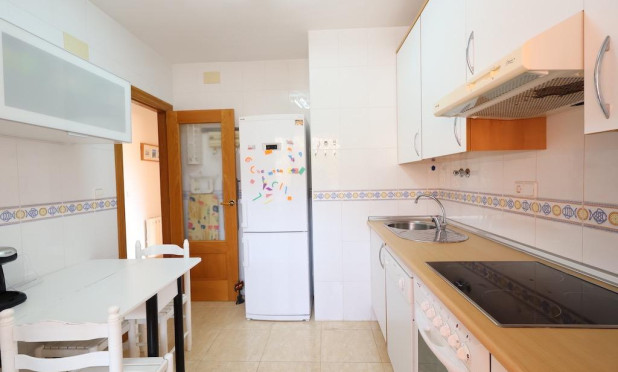 Resale - Apartment / flat - Orihuela Costa - Campoamor