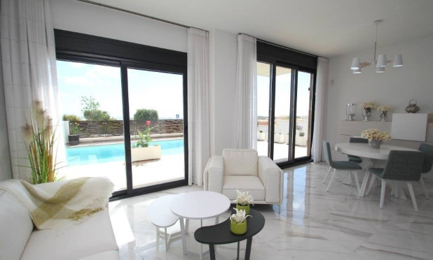 Obra nueva - Villa - Orihuela Costa - Campoamor