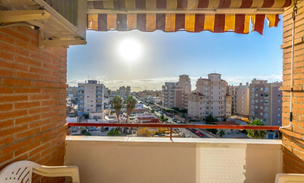 Revente - Appartement - Torrevieja - Nueva Torrevieja