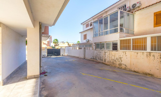 Herverkoop - Appartement / flat - Torrevieja - Nueva Torrevieja