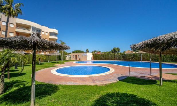 Wiederverkauf - Wohnung - Orihuela Costa - Campoamor