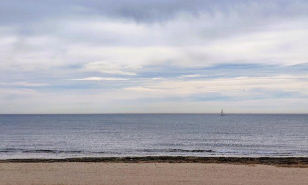 Wiederverkauf - Wohnung - Torrevieja - Playa de los Locos