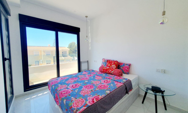 Resale - Townhouse - Orihuela Costa - Villamartín