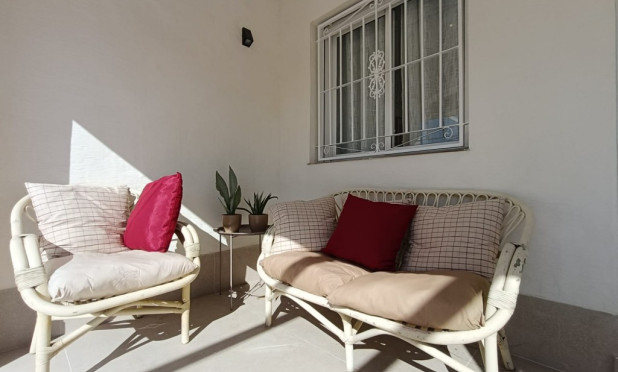 Herverkoop - Garden Apartment - Torrevieja