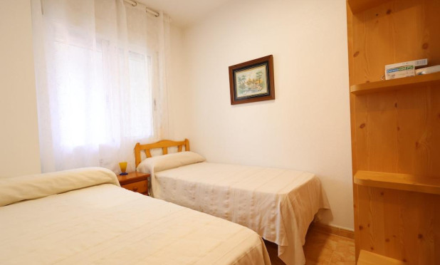 Herverkoop - Appartement / flat - Torrevieja - Acequion