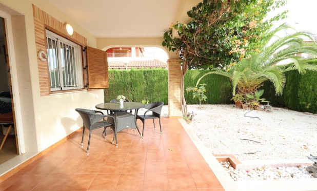 Resale - Townhouse - Orihuela Costa - Punta Prima