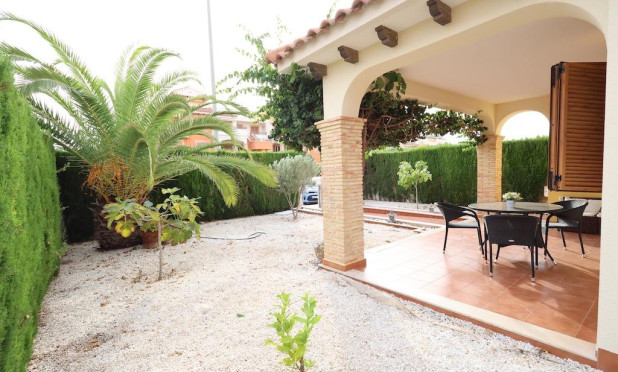 Resale - Townhouse - Orihuela Costa - Punta Prima