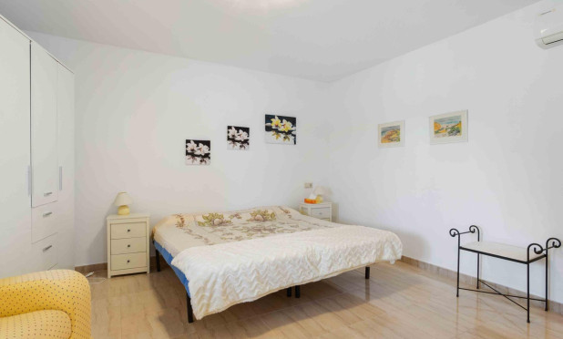 Resale - Villa - Orihuela - Molins