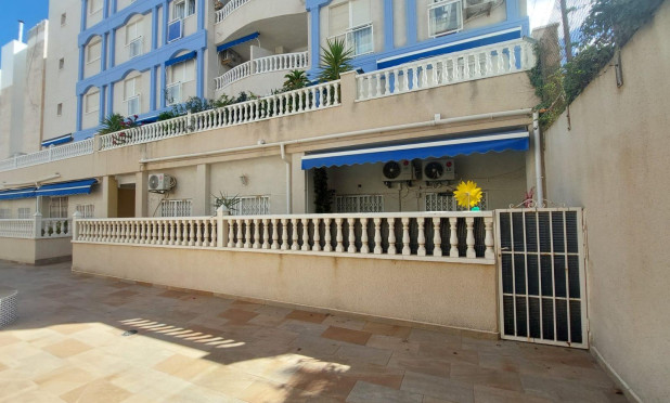 Wiederverkauf - Ground Floor - Torrevieja - Playa de los Locos