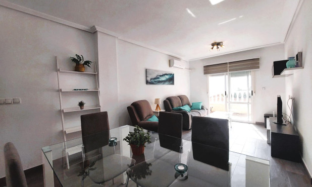 Wiederverkauf - Wohnung - Torrevieja - Paseo maritimo