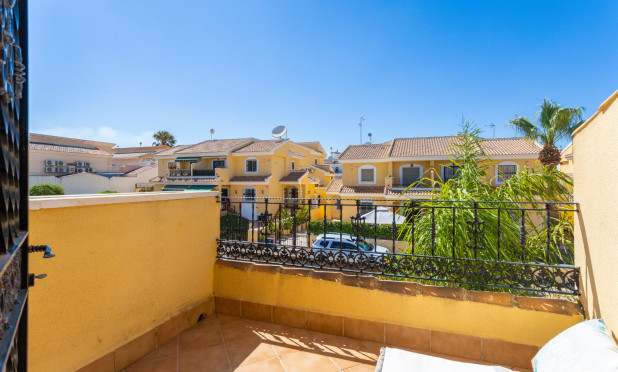 Reventa - Villa - Orihuela Costa - Los Dolses