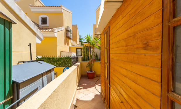 Resale - Villa - Orihuela Costa - Los Dolses