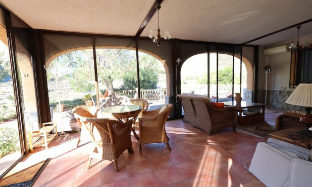 Resale - Villa - Crevillent - Crevillente