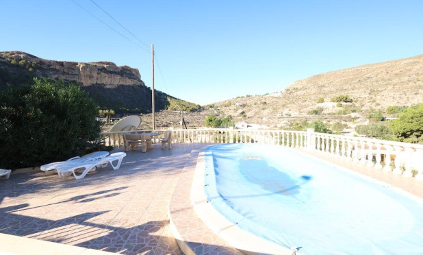 Resale - Villa - Crevillent - Crevillente