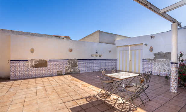 Resale - Finca / Country Property - Orihuela