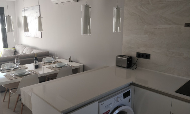 Resale - Apartment / flat - Guardamar del Segura - Guardamar