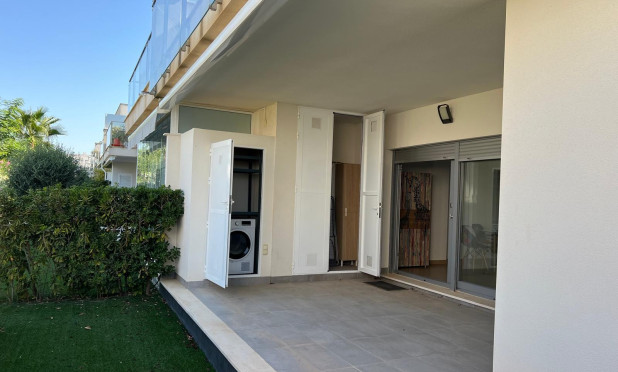 Resale - Apartment / flat - Orihuela - Entre Naranjos Vistabella Golf