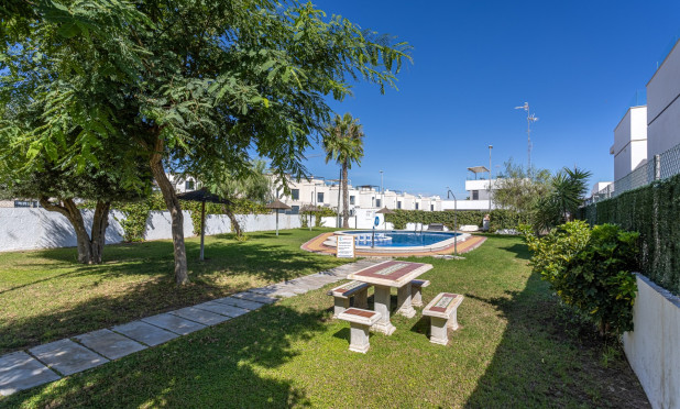 Resale - Townhouse - Orihuela Costa - Villamartín