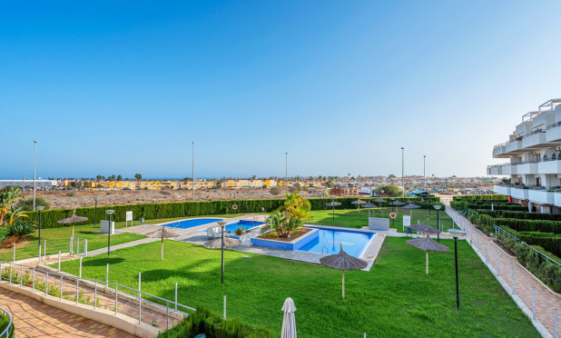 Resale - Apartment / flat - Orihuela Costa - Lomas de Cabo Roig