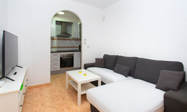 Long Term Rental - Apartment / flat - Torrevieja - Playa de los Locos