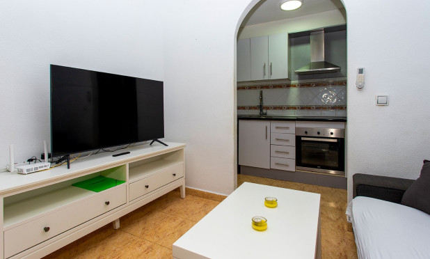 Long Term Rental - Apartment / flat - Torrevieja - Playa de los Locos