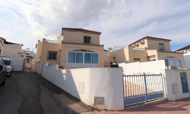 Resale - Detached Villa - Orihuela Costa - Los Balcones