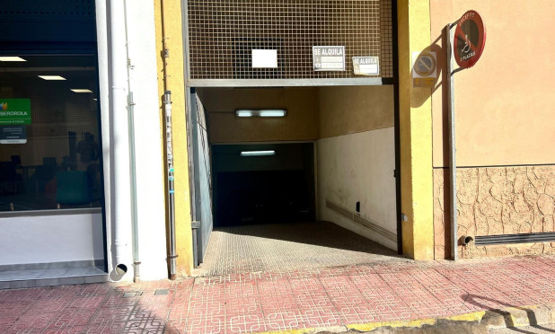 Resale - Garage - Torrevieja - Centro