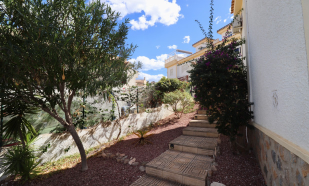 Odsprzedaż - Villa - Ciudad Quesada