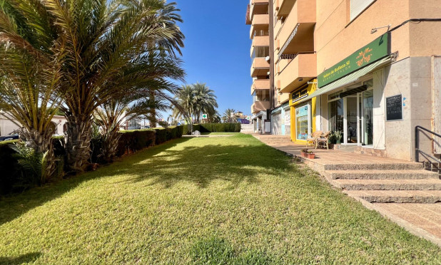 Resale - Ground Floor - Orihuela Costa - La Zenia