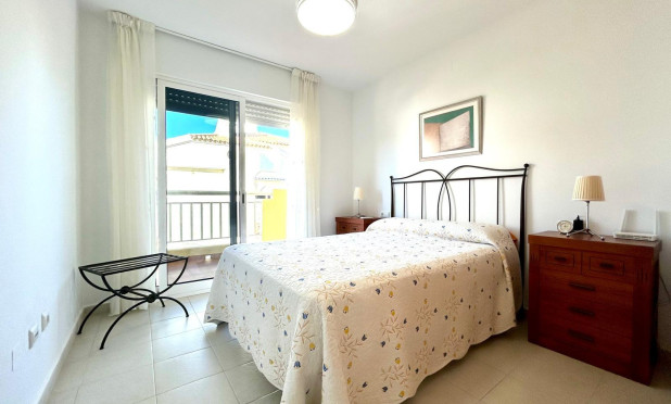 Resale - Apartment / flat - Orihuela Costa - Campoamor