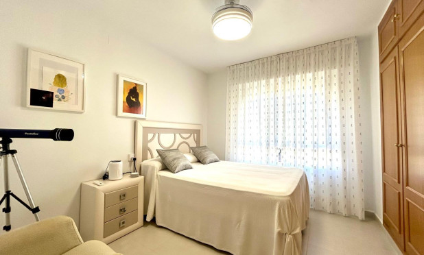 Resale - Apartment / flat - Orihuela Costa - Campoamor