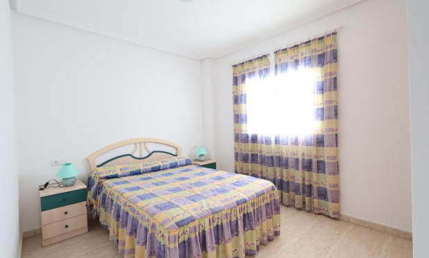 Herverkoop - Appartement / flat - Torrevieja - La Mata