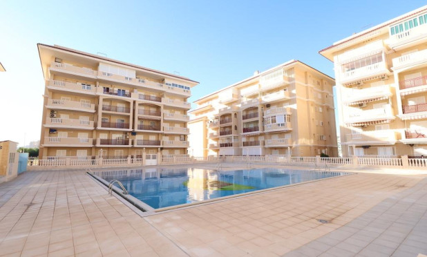 Herverkoop - Appartement / flat - Torrevieja - La Mata