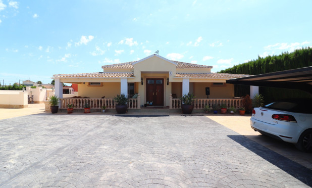 Revente - Finca / Country Property - Heredades - Heredades - Country