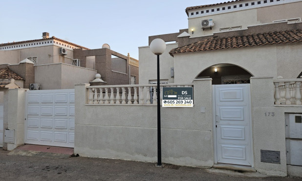 Revente - Maison de ville - Torrevieja - Nueva Torrevieja