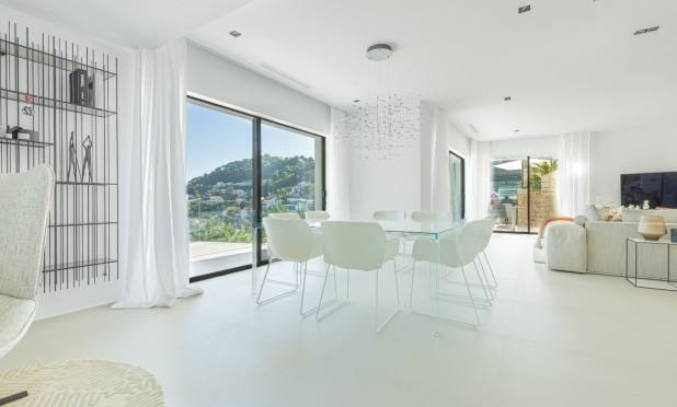 Herverkoop - Villa - Jávea - Balcon al Mar