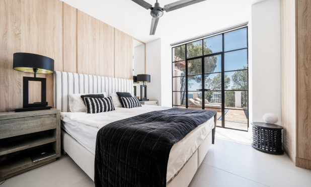 Resale - Villa - Benahavis - Benahavís