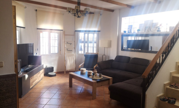 Revente - Villa - Montesinos - La Herrada