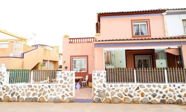 Wiederverkauf - Villa - Torrevieja - Los Balcones - Los Altos del Edén