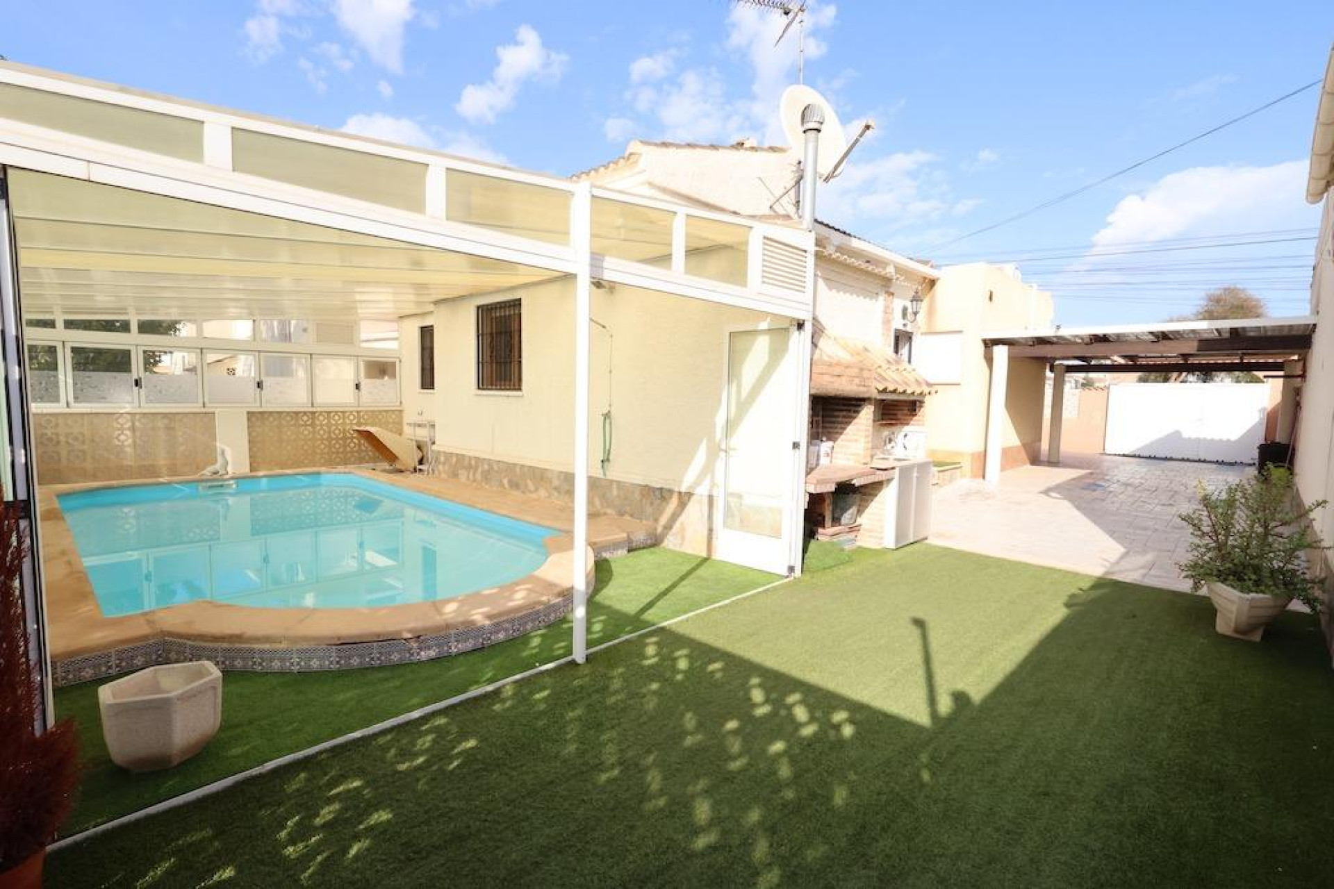 Wiederverkauf - Villa - Torrevieja - La Siesta - El Salado - Torreta