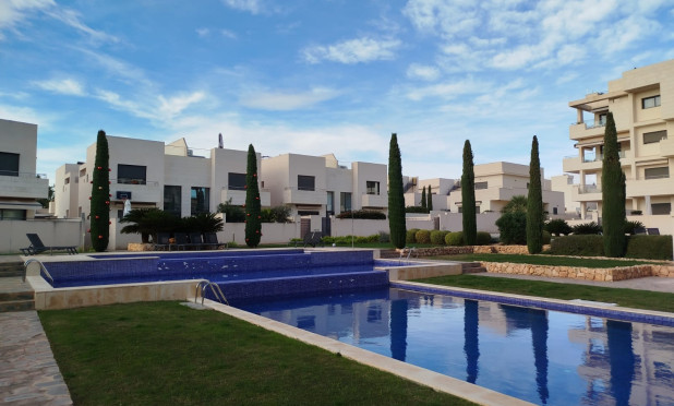 Wiederverkauf - Villa - Orihuela Costa - Los Dolses