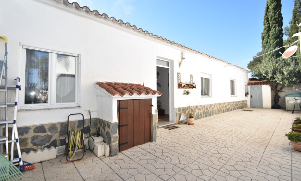 Revente - Finca / Country Property - Dolores