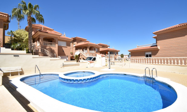 Revente - Villa - Ciudad Quesada - Golf course