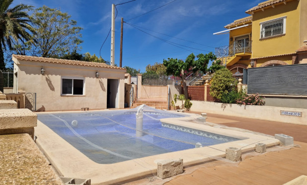 Reventa - Finca / Country Property - Elche