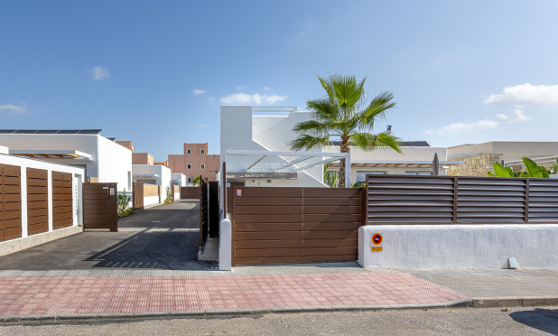 Resale - House - Detached Villa - Los Montesinos - Los Montesinos - Urb. La Herrada