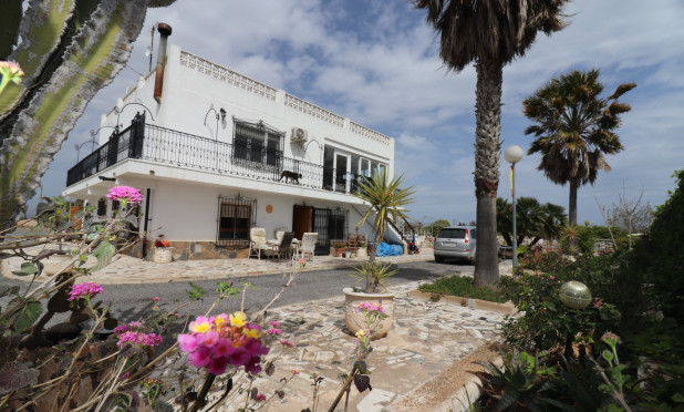 Reventa - Finca / Country Property - La Marina