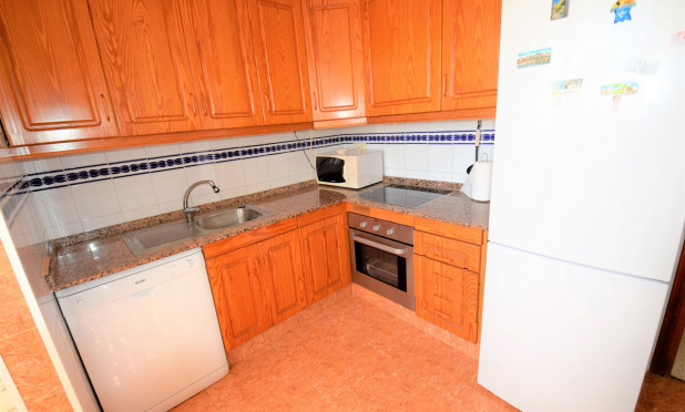 Reventa - Apartamento / piso - Guardamar del Segura - Urb. Las Viñas