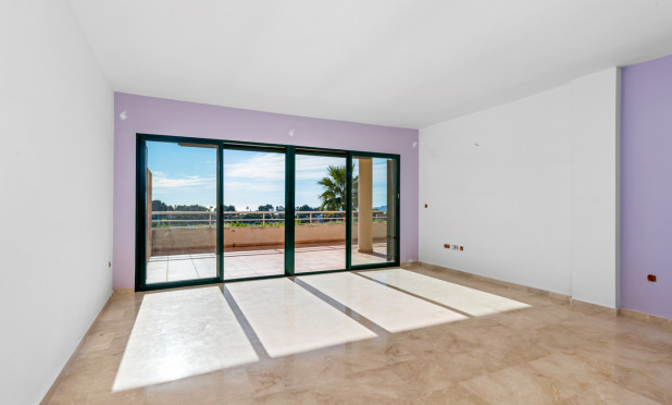 Resale - Apartment / flat - Altea