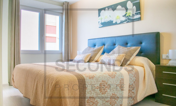 Herverkoop - Appartement / flat - Torrevieja - Playa del Cura