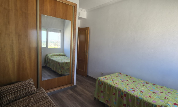 Reventa - Apartamento / piso - Guardamar del Segura